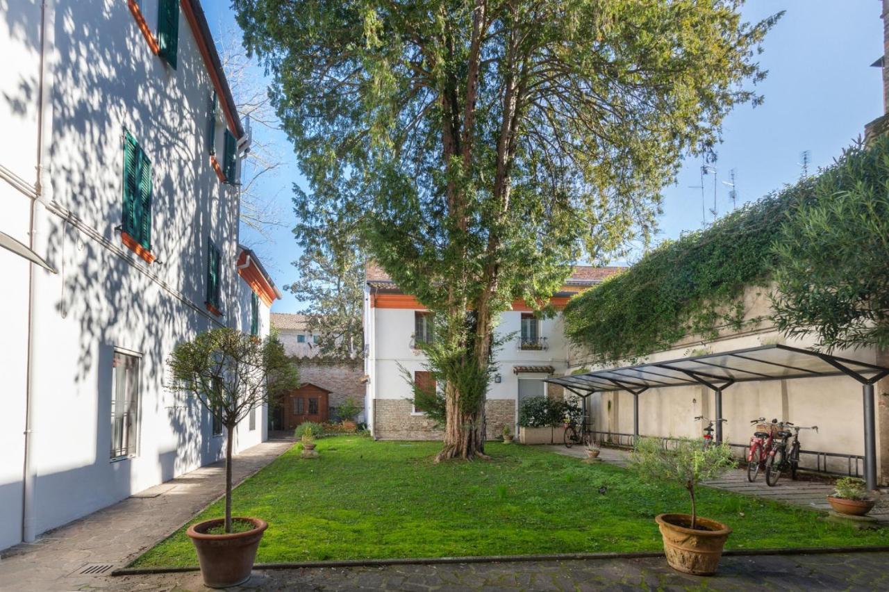 페라라 Frescobaldi Aparments! A Casa Di Francesco 아파트 외부 사진